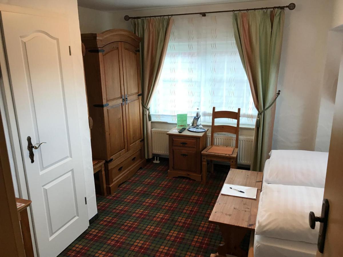 Zum Schlangenkoenig Hotel Burg  Ngoại thất bức ảnh